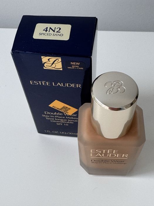 Фондьотен Estee Lauder Double Wear 4N2