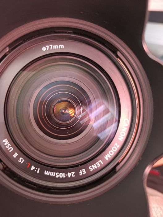 CANON mark 4  Holati alo darajada kam ishlagan