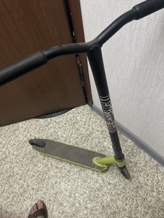 Самокат трюковой