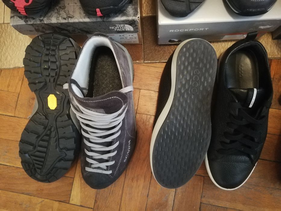 обувки, маратонки, сникърси...