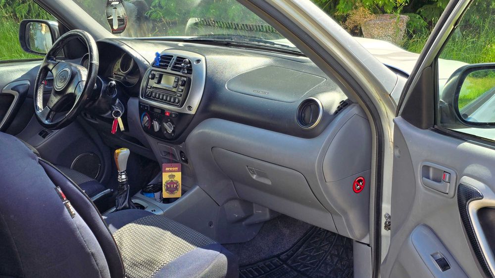 Vand toyota rav4 fara rugina !