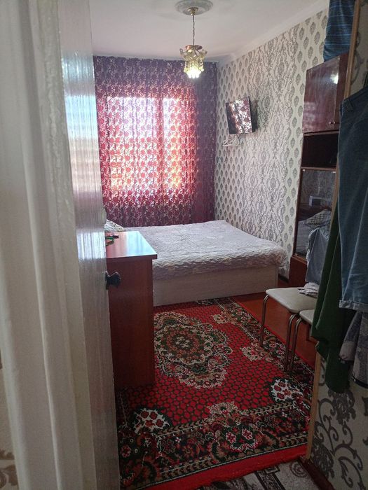 Продаю свою  квартиру 2в3/4/4 Юнусабад - 11