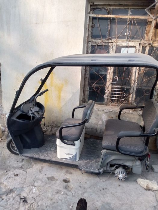 Скутер сотилади запчатга