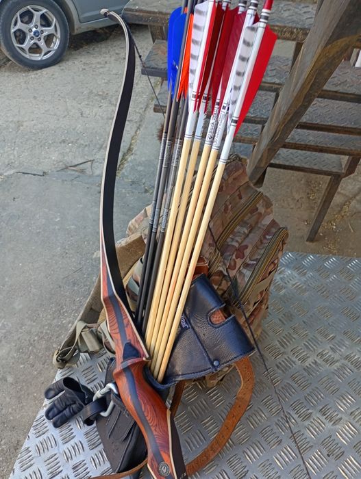Arc recurve puternic