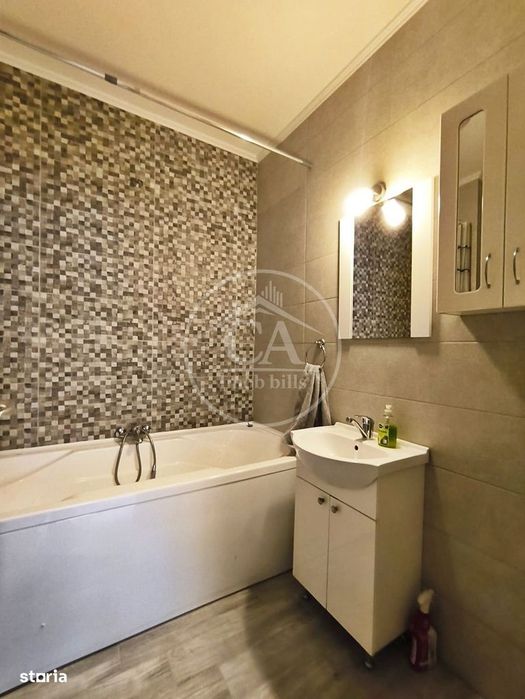 Apartament de vânzare cu 3 camere în Santandrei, Bihor