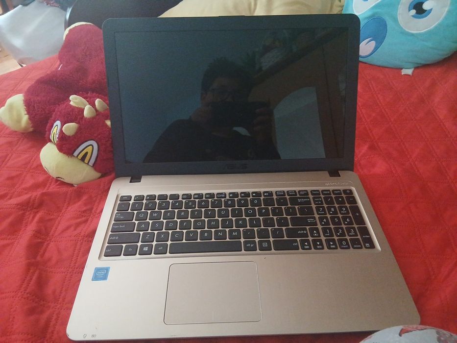 Laptop asus A540s Notebook PC .Preț negociabil