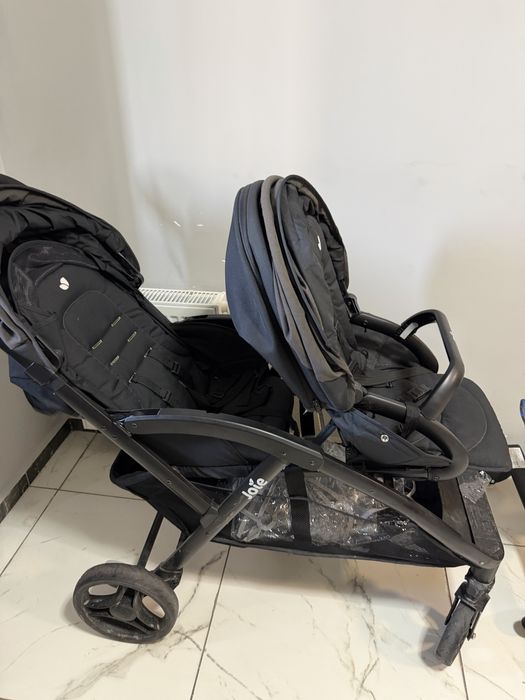 Продам коляся для двойни Joly