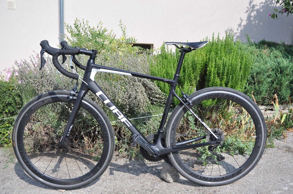 Cube Attain GTC Race 2019-Ultegra R8000-карбонов шосеен велосипед