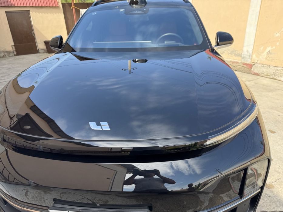 Lixiang Li9 Max идеал холатда