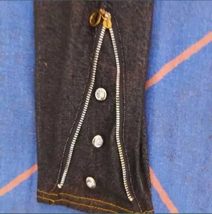 Colant casual cu pietricele