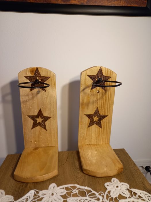 2 lămpi vechi ,fiecare cu suport