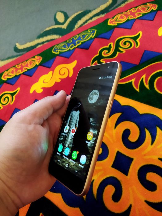 Самсунг ДЖи 2 хороший