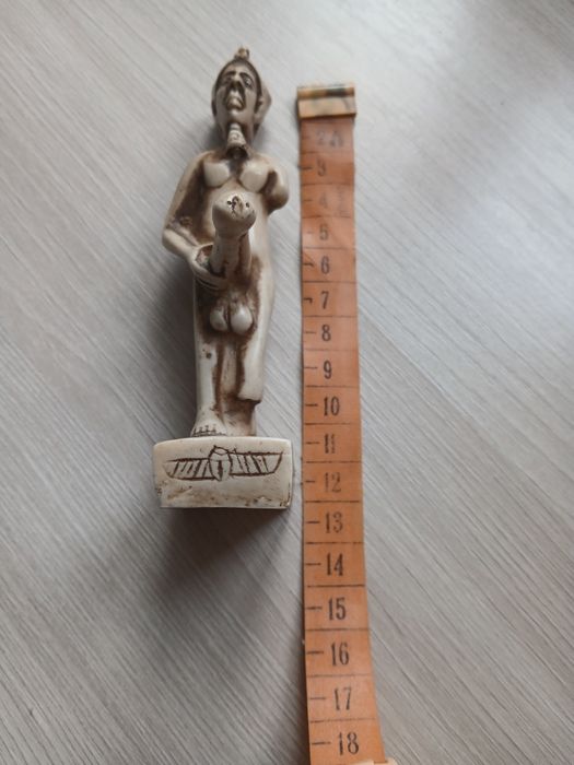 Статуэтка из Египта