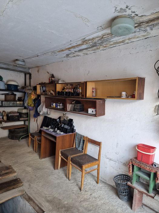 Продам гараж в центре города