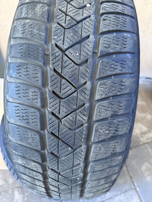 anvelope iarna Pirelli r17 225/55