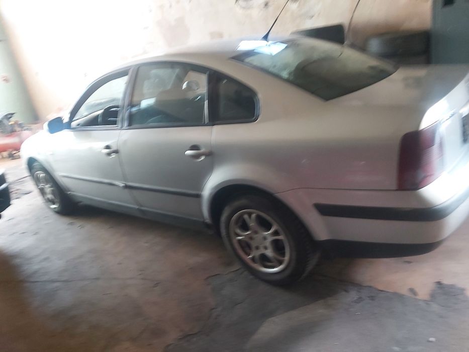 Фолксваген Пасат 1.9 тди 110 к.с