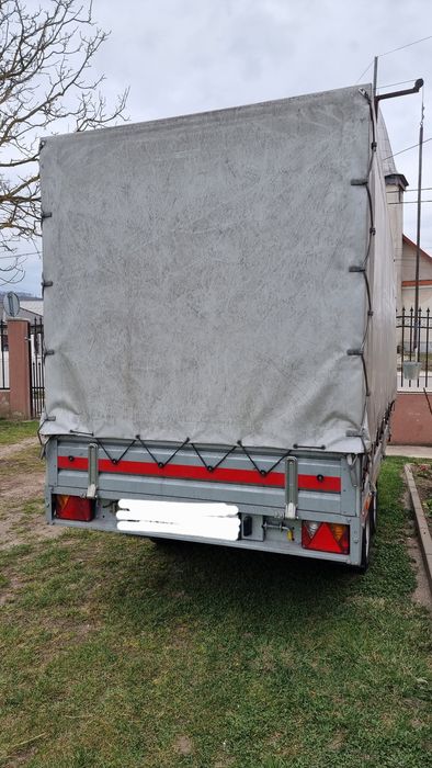 Vând Remorca 750 kg