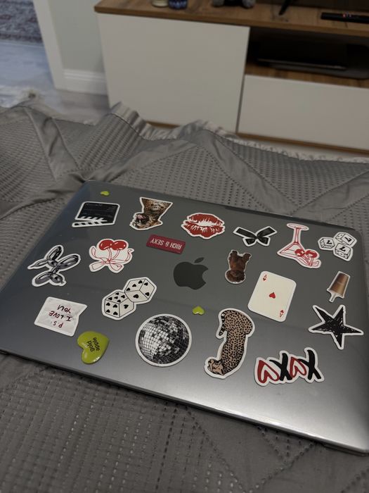 Продам MacBook Pro M1