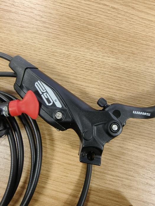 НОВИ Вело спирачки Sram G2 R/ 4 бутални /
