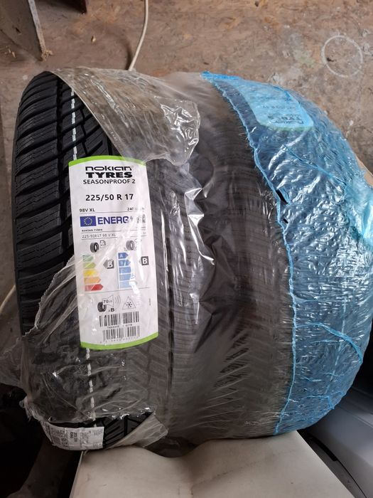 Două anvelope allseason Nokian