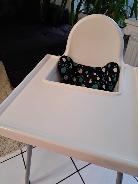 Детско столче с масичка и калъвки