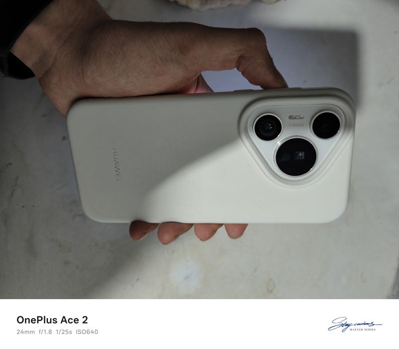 Huawei Pura 70 камерфон