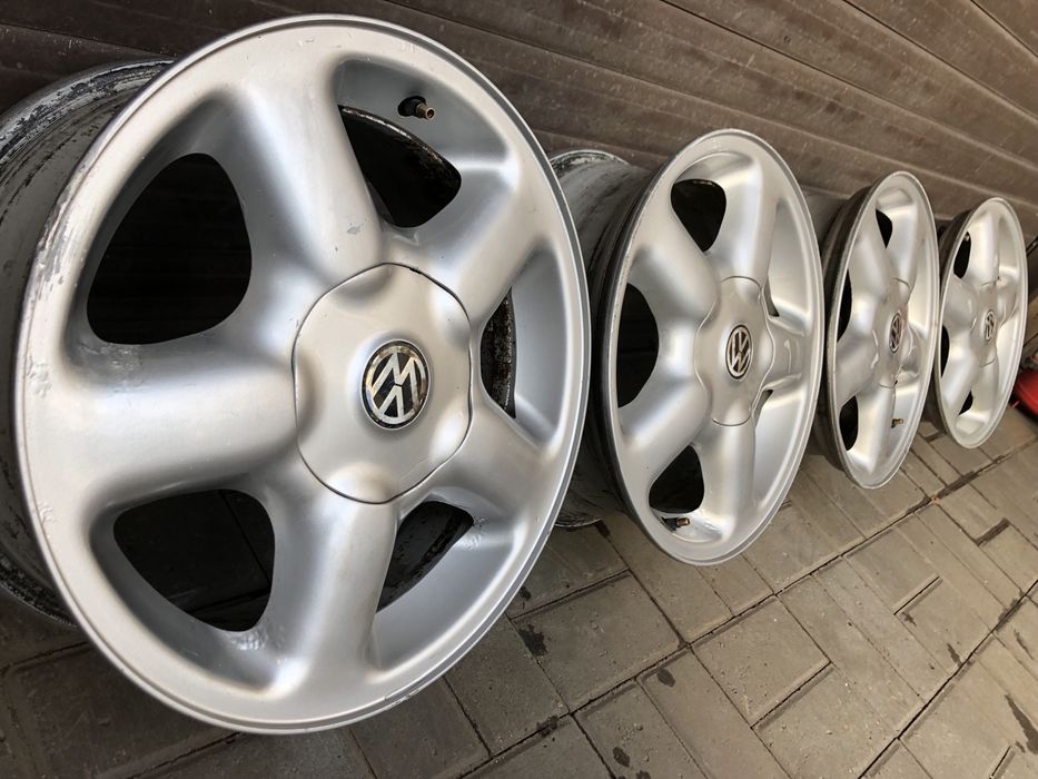 Диски на Фольксваген R15