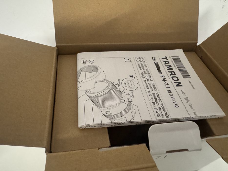 Tamron 28-300mm  Di III VC VXD Sony E, nou