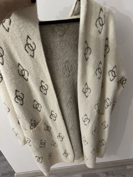 Кашмирена жилетка