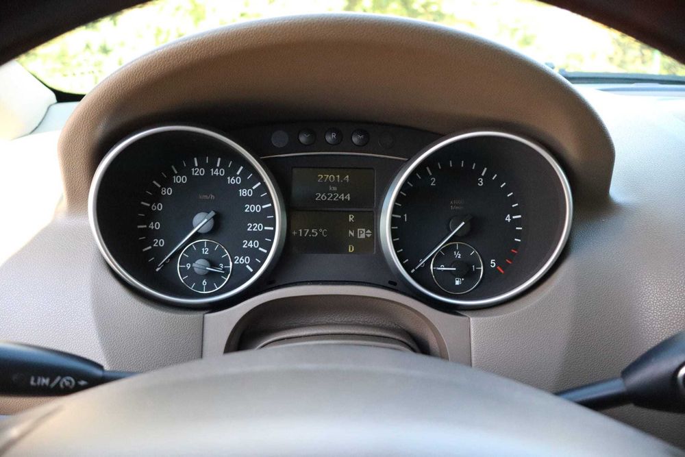 Mercedes-Benz ML 420 CDI 4MATIC | 306 CP | Km reali 262.244 | Stare foarte bună