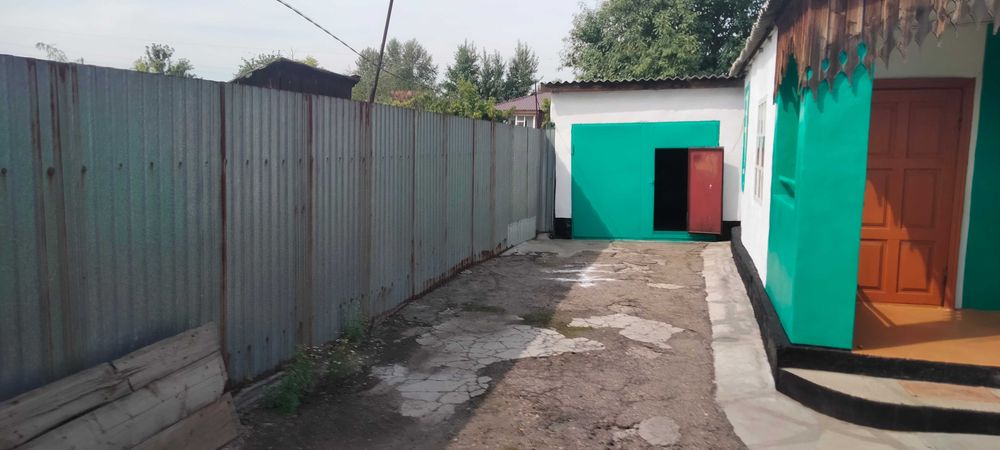 Продам дом в п. Мирный