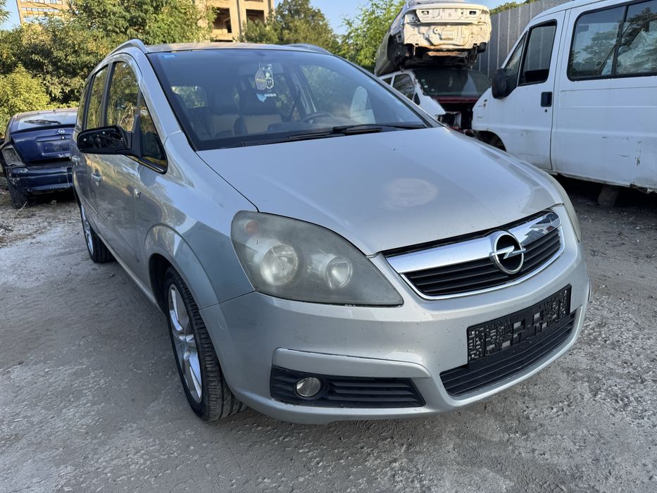 Opel Zafira B 1.6i 16v 105hp 2006г На Части
