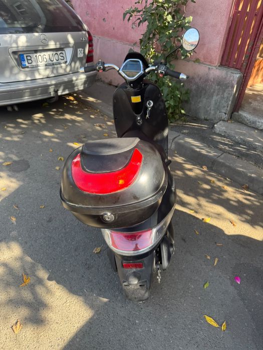 Vand/Schimb scuter electric Futura