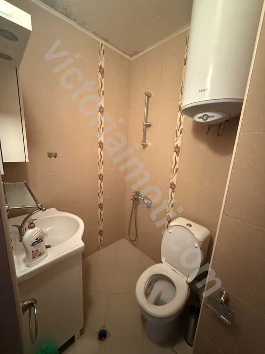 Продава се Тристаен апартамент в Велико Търново, Център - 85 кв.м за 1248 €/кв.м - Снимка #8