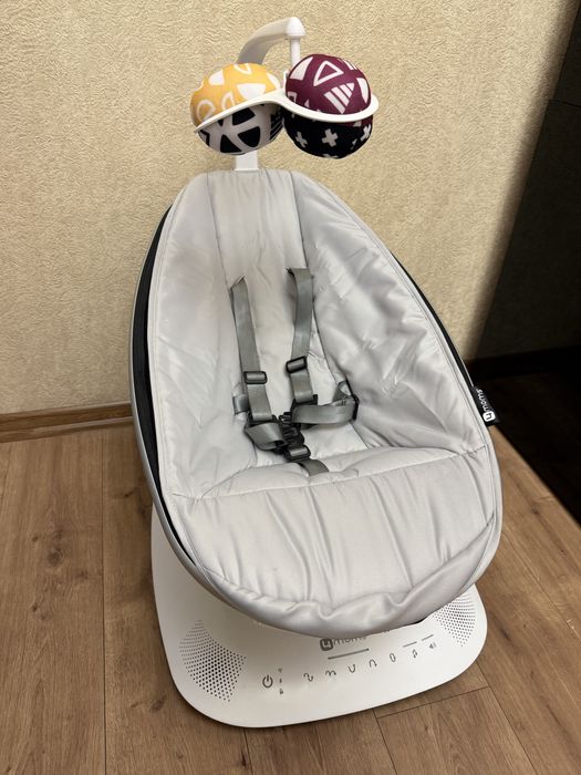 Кресло-качалка 4moms