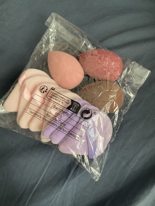 BEAUTY BLENDER- Bureței de machiaj colorați