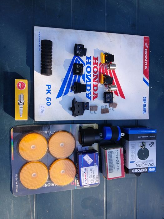 Scuter Honda Wallaroo  PK 50