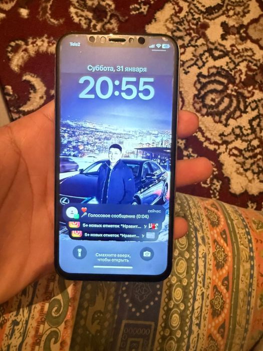 Айфон X хорошим состояние