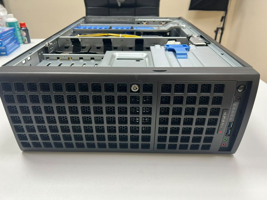 Сервер Supermicro 4U — Dual AMD EPYC / H12DSi-N6