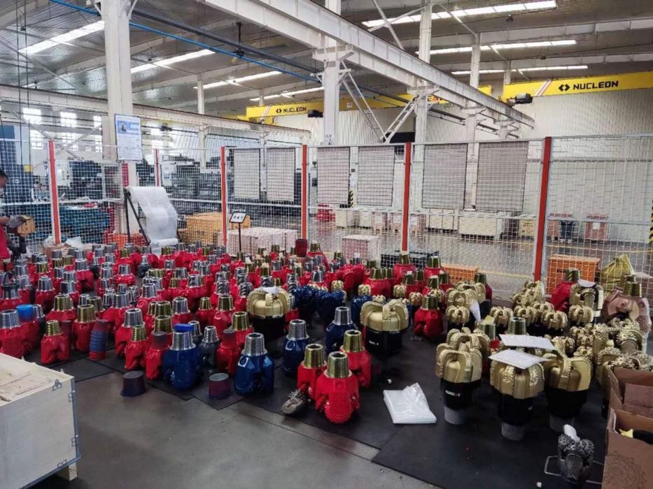 Долто PDC BIT каронка, штанги , замки , ключ