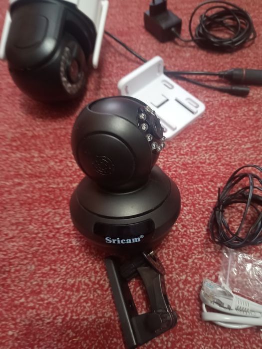 Camere supraveghere ip de interior sau exterior UHD cu 360 grade difuz