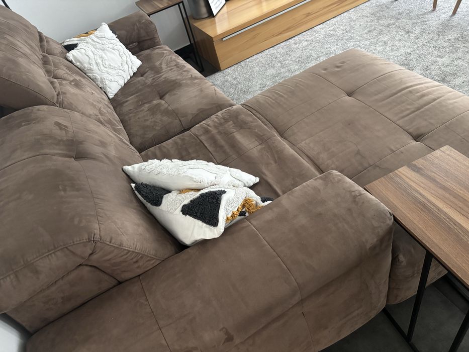 Canapea de piele intoarsa  (Alcantara)