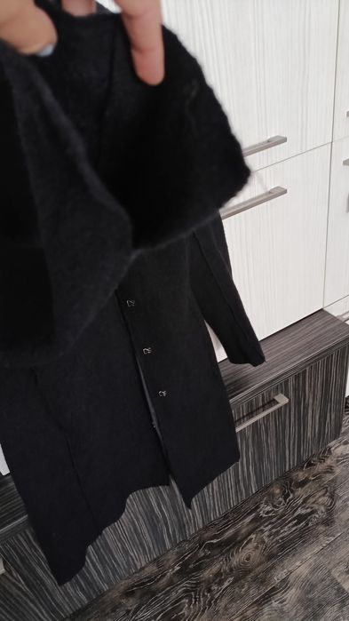 Palton dama mărimea S lana buclata negru