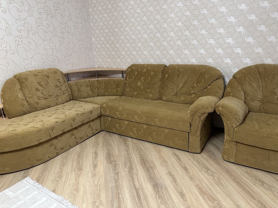 Продам диван в хорошем состоянии, б/у