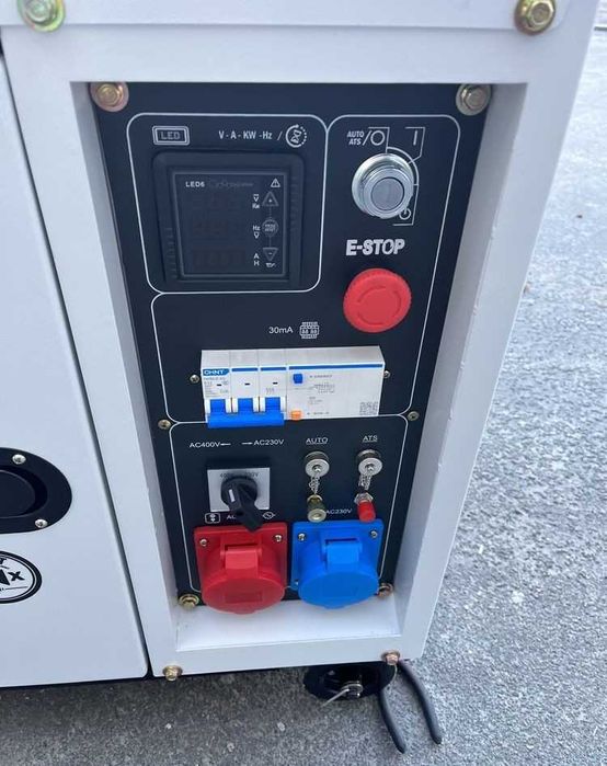 Generator Curent Trifazat Diesel Hyundai DHY-8600SE-T 7,9 kVA 230/400V