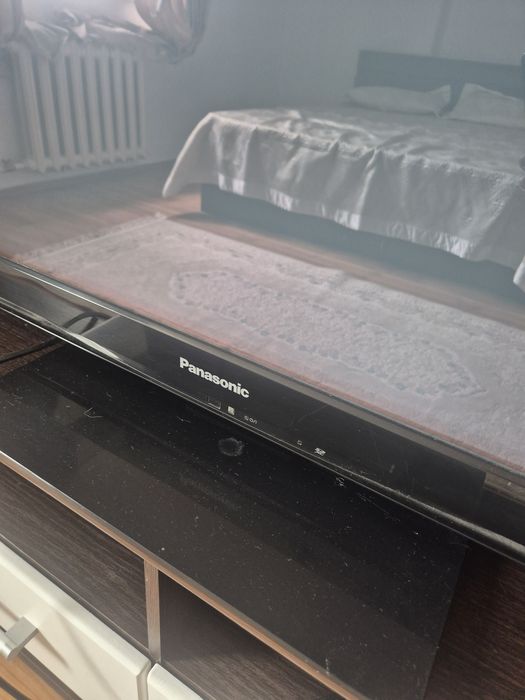 продам телевизор Panasonic Viera 107 см