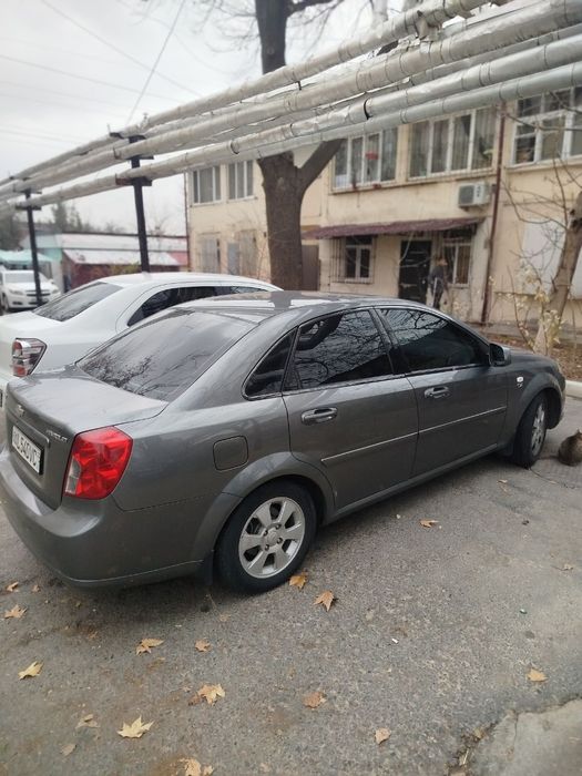 B. R. R Sotladi 
2015 yil 
Americanka 
Optra stop 
Yahwi chihol 
Malib