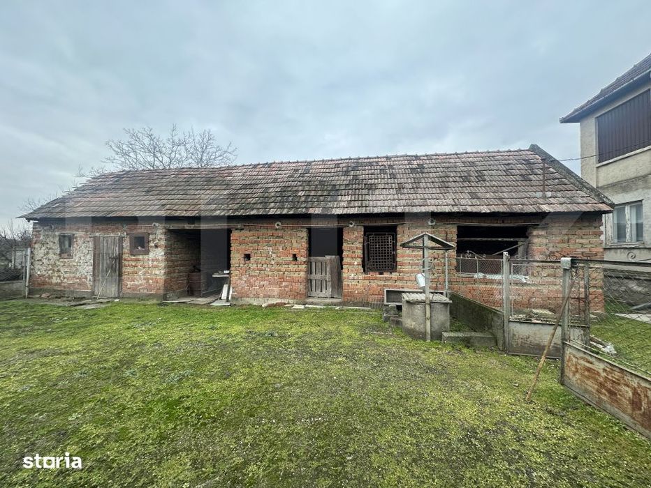 Casa tip P+E, 142 Mp utili, 1371mp teren, Paulesti