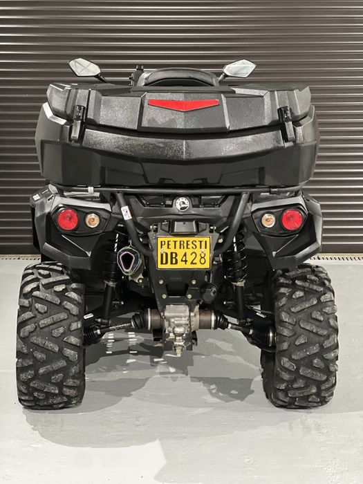 ATV Can Am Outlender 650