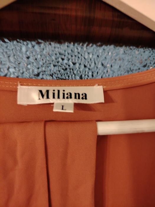 Superba Abaya tradițională, cu inserții pietre cusute manual!